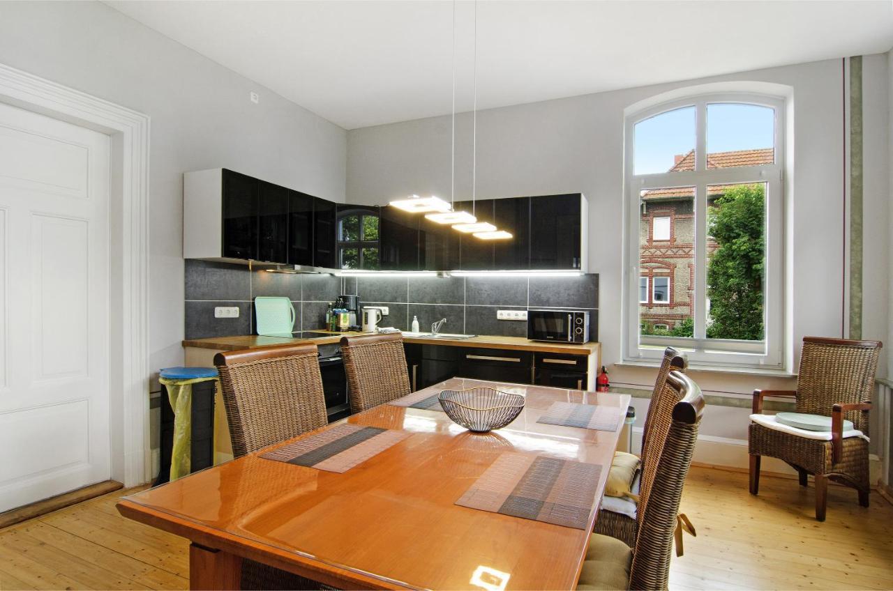 Villa Fokken Kapitaensquartier Esens Buitenkant foto